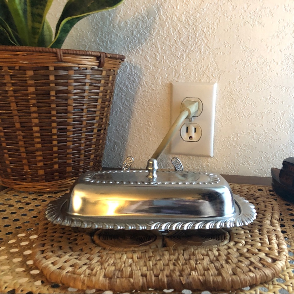 Vintage Irvinware Silver Chrome Metal Butter Dish